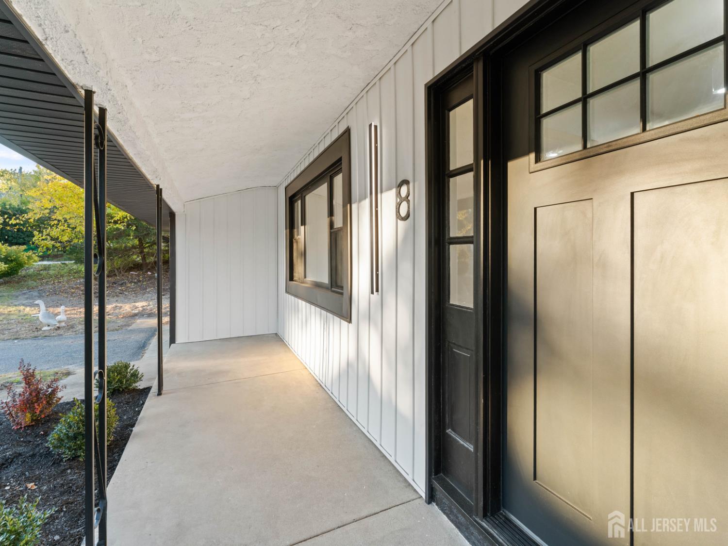 Photo 1 of Single family home for sale at 8 Atlanta Dr, Jackson, NJ 08527 | MLS# 2707012R | Listing updated on 2026-10-29
