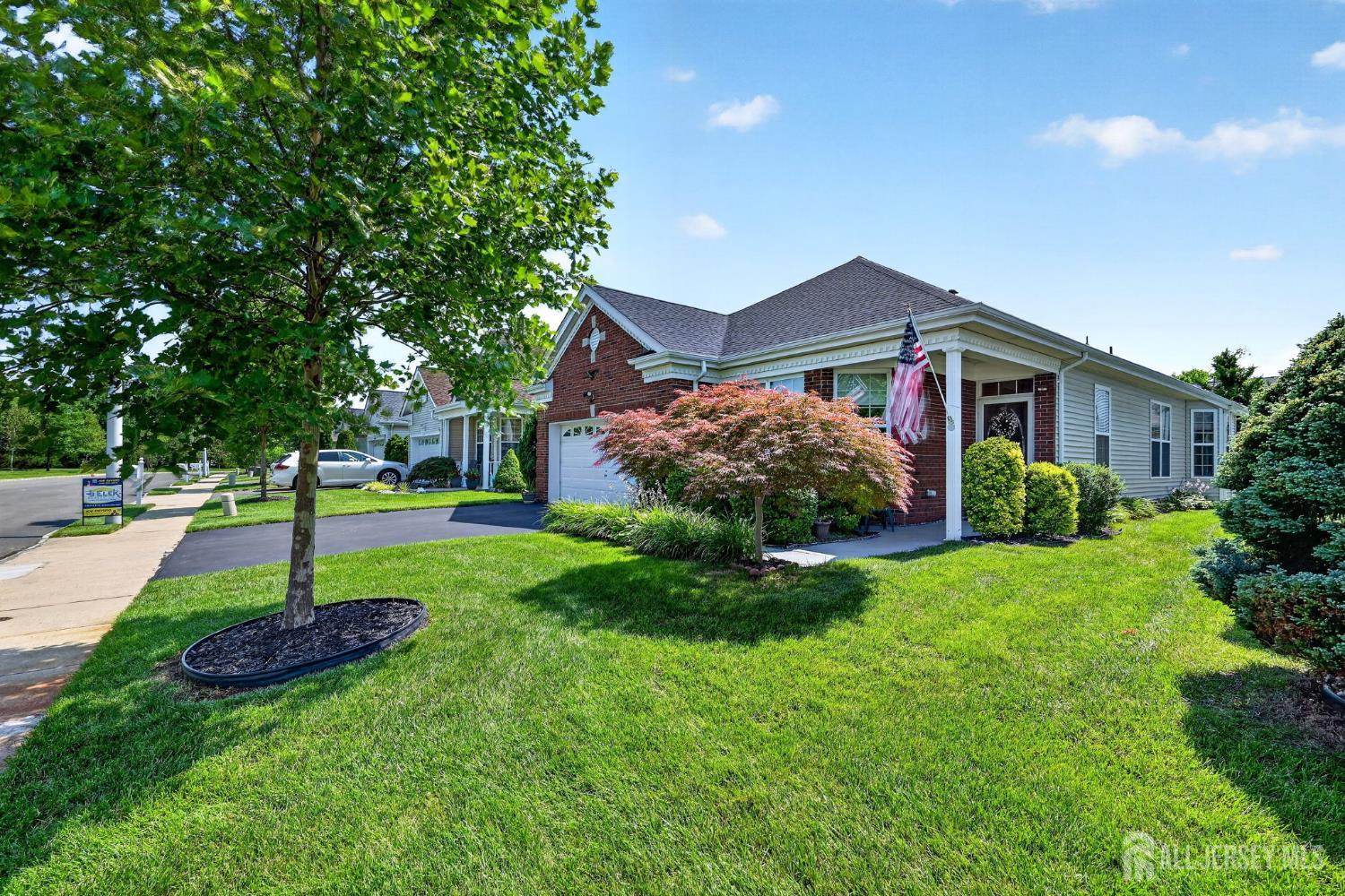 Photo 3 of Single family home for sale at 53 Prusakowski Blvd, Parlin, NJ 08859 | MLS# 2707126R | Listing updated on 2026-10-29
